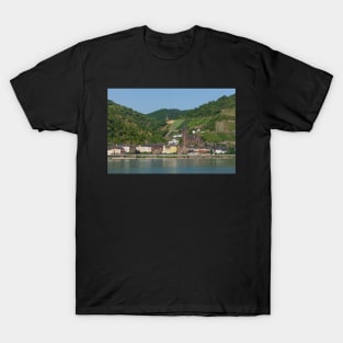 Old town, church, Lorchhausen, Rhineland-Palatinate, Germany, Rhine, Middle Rhine T-Shirt